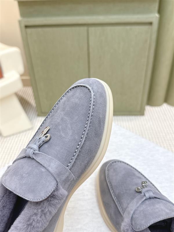 2025126104251486 440